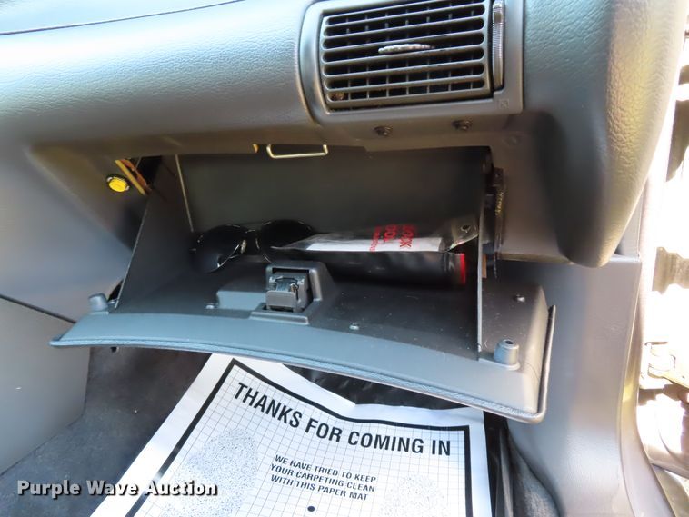 image for item DJ7433 2003 Ford Mustang GT  convertible