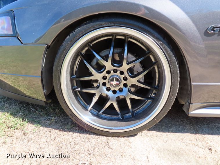 image for item DJ7433 2003 Ford Mustang GT  convertible