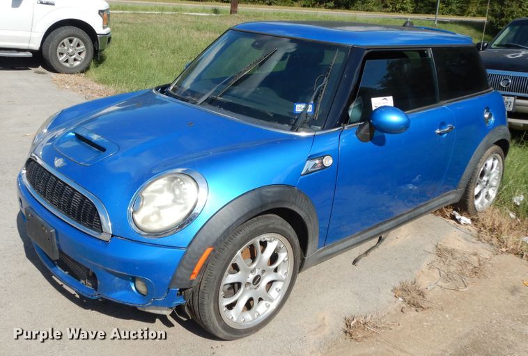image for item DJ7435 2007 Mini Cooper S