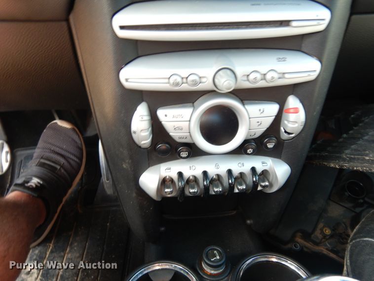 image for item DJ7435 2007 Mini Cooper S