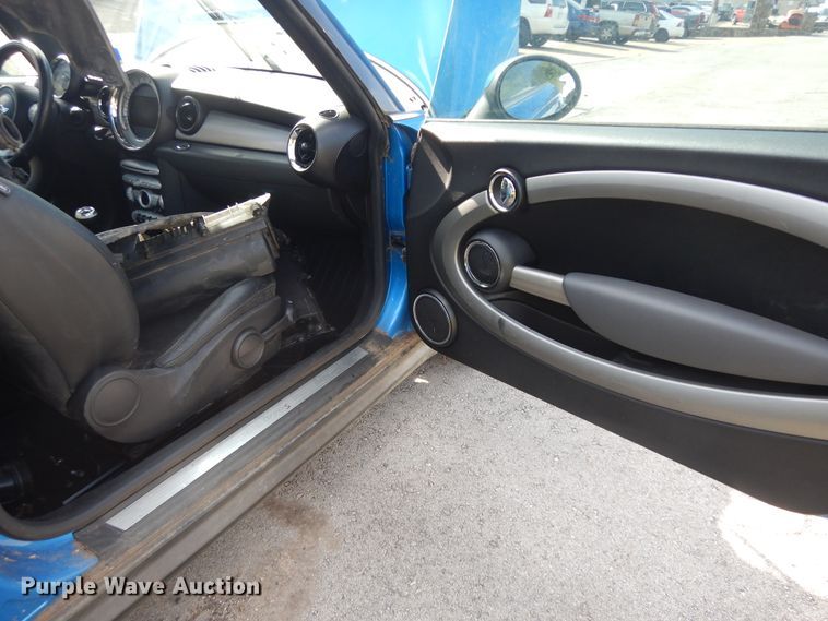 image for item DJ7435 2007 Mini Cooper S