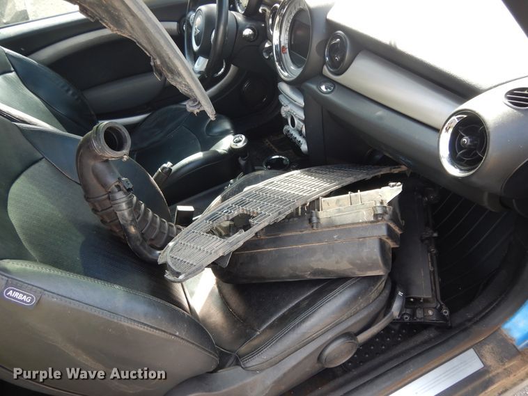 image for item DJ7435 2007 Mini Cooper S