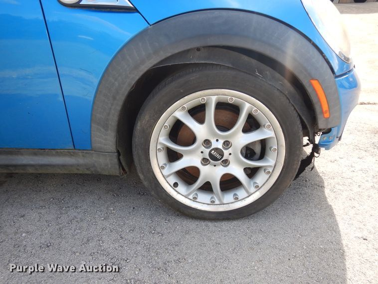 image for item DJ7435 2007 Mini Cooper S