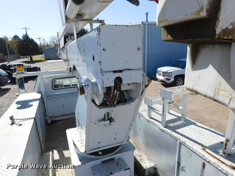 image for item DJ7552 1986 Chevrolet C70  bucket truck