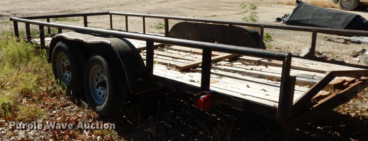 image for item DJ8122 2008 Apache  utility trailer