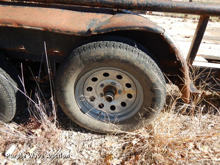 image for item DJ8122 2008 Apache  utility trailer