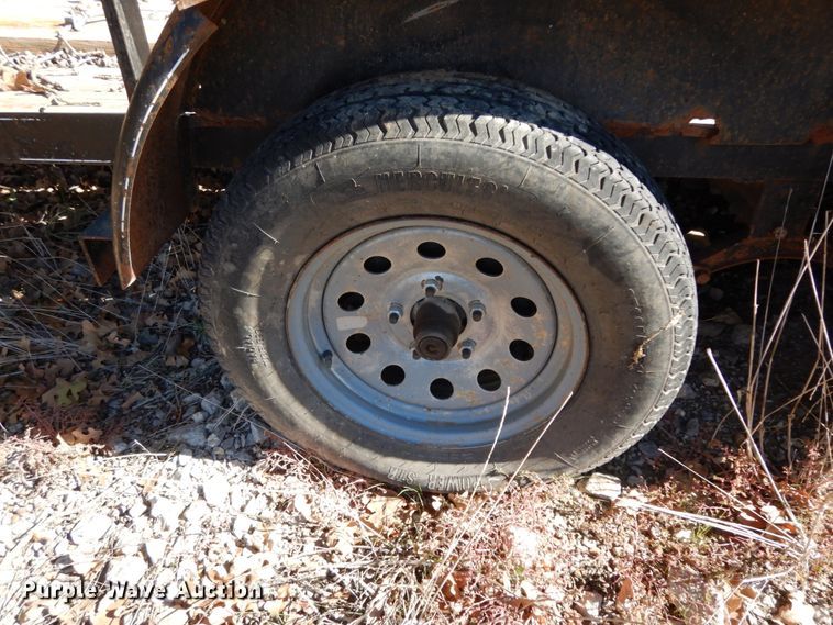 image for item DJ8122 2008 Apache  utility trailer