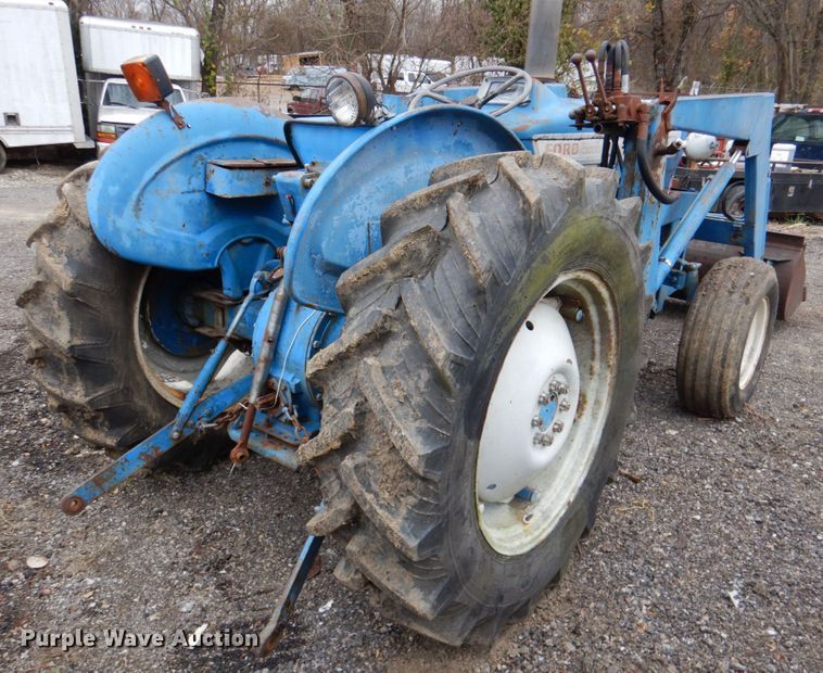 image for item DK1448 Ford 3000  tractor
