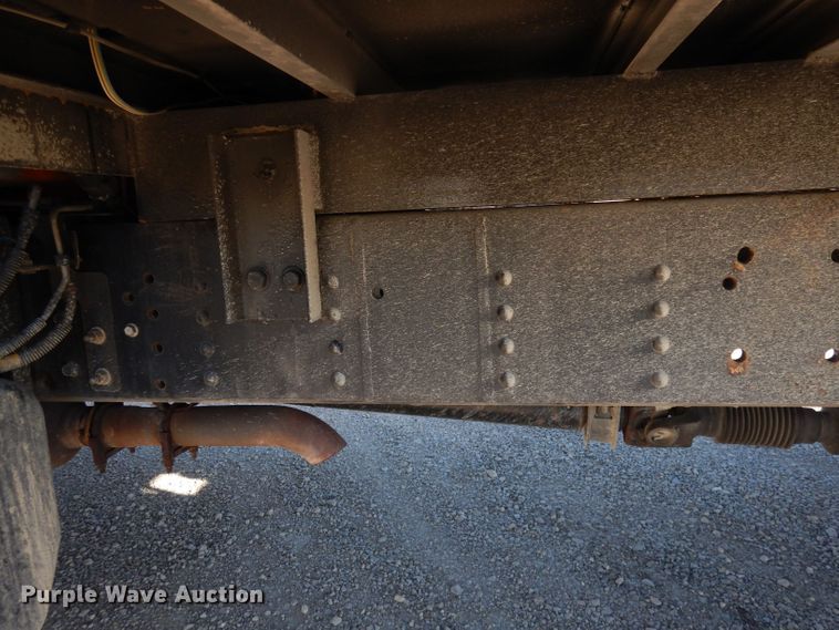 image for item DK3057 2005 GMC C7500  Crew Cab flatbed truck