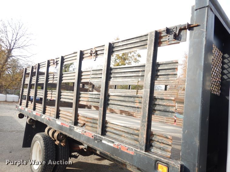 image for item DK3075 2007 Chevrolet C5500  dump flatbed truck