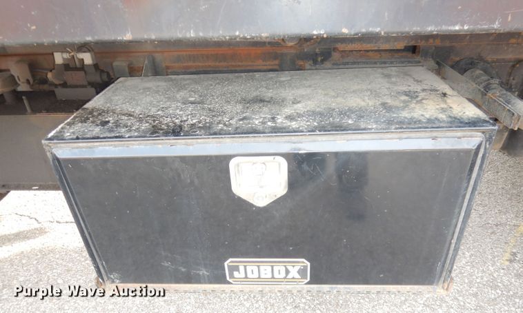 image for item DK3075 2007 Chevrolet C5500  dump flatbed truck