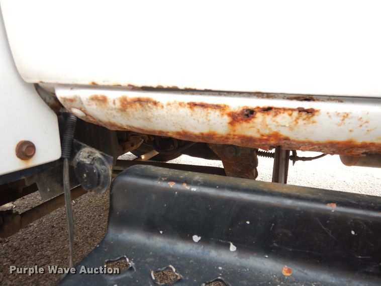 image for item DK3075 2007 Chevrolet C5500  dump flatbed truck