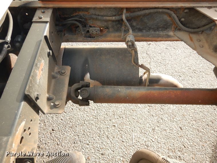 image for item DK3075 2007 Chevrolet C5500  dump flatbed truck