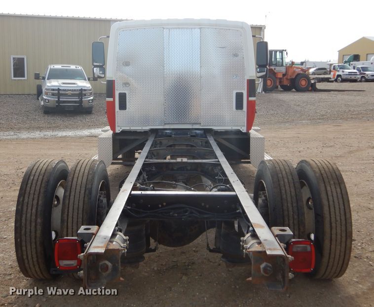 image for item DK3274 2009 International 4300  truck cab and chassis