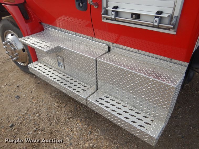 image for item DK3274 2009 International 4300  truck cab and chassis