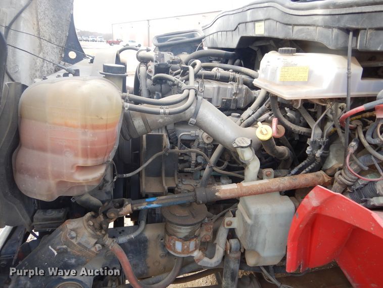 image for item DK3274 2009 International 4300  truck cab and chassis