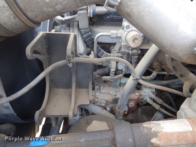 image for item DK3274 2009 International 4300  truck cab and chassis