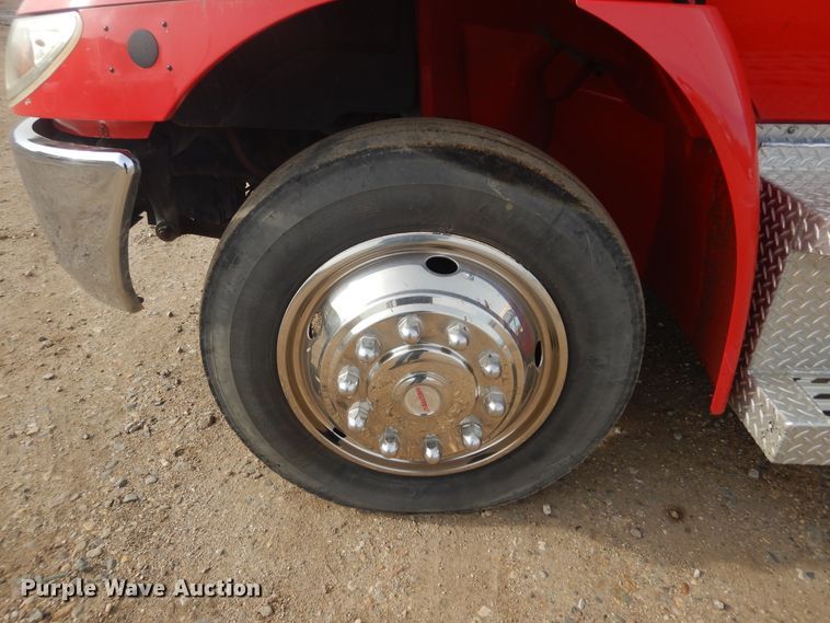 image for item DK3274 2009 International 4300  truck cab and chassis