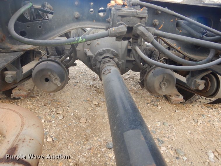 image for item DK3276 2009 International 4300  truck cab and chassis