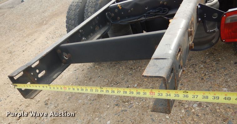 image for item DK3276 2009 International 4300  truck cab and chassis