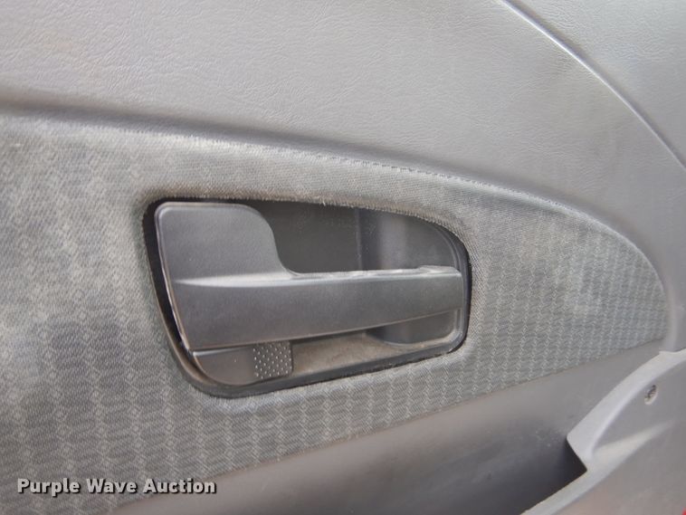 image for item DK3276 2009 International 4300  truck cab and chassis