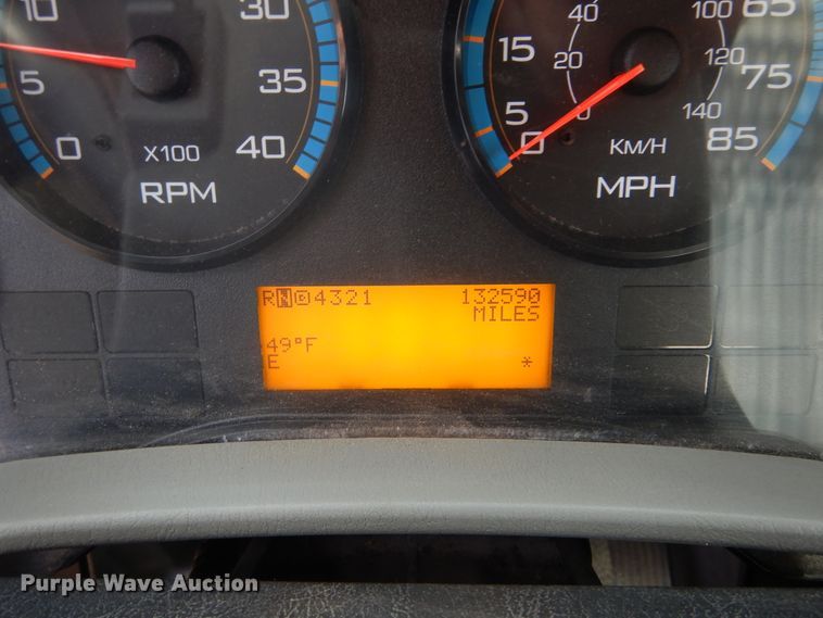 image for item DK3276 2009 International 4300  truck cab and chassis