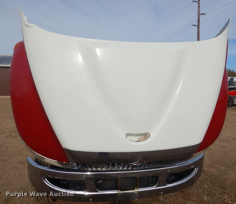 image for item DK3276 2009 International 4300  truck cab and chassis