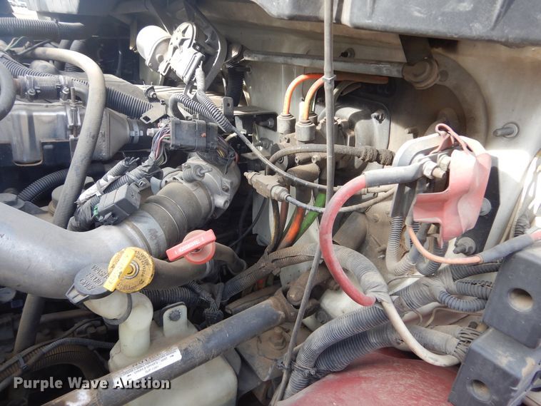 image for item DK3276 2009 International 4300  truck cab and chassis