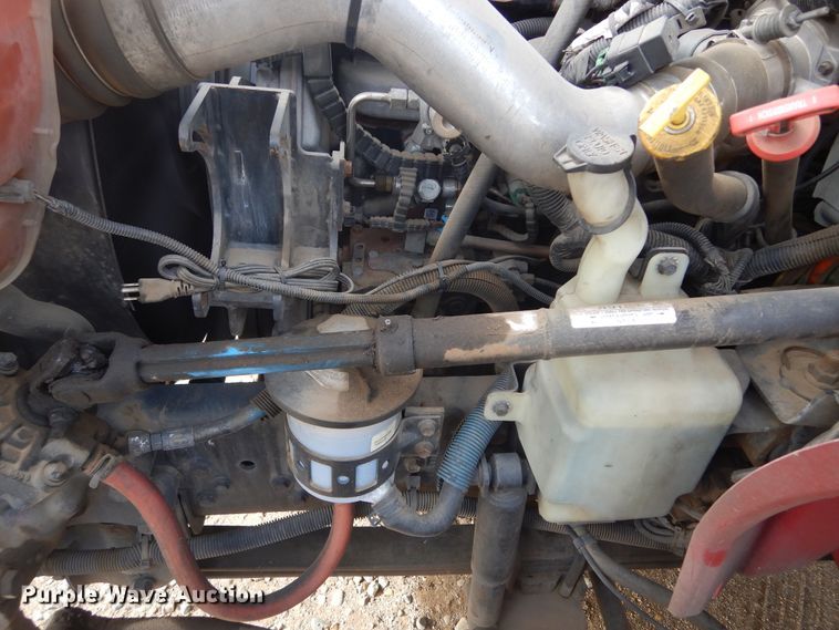 image for item DK3276 2009 International 4300  truck cab and chassis