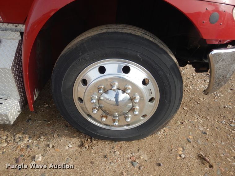 image for item DK3276 2009 International 4300  truck cab and chassis