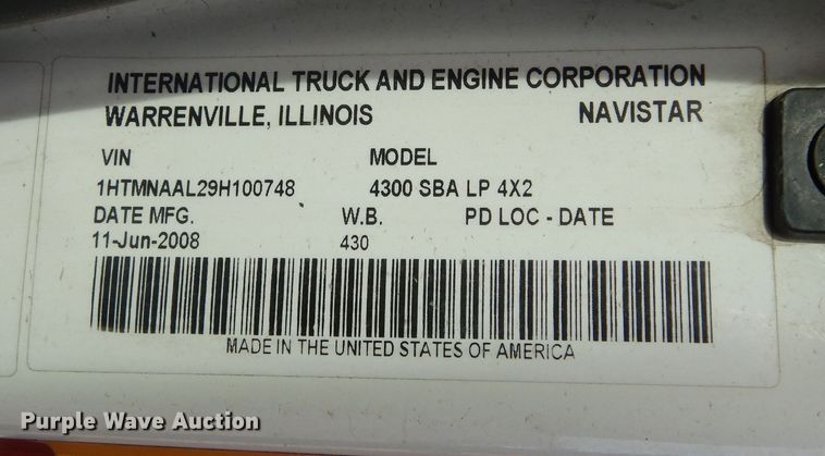 image for item DK3276 2009 International 4300  truck cab and chassis
