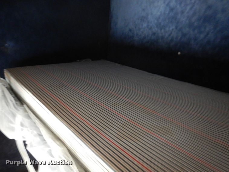 image for item DK8683 2000 Freightliner FL70  box truck