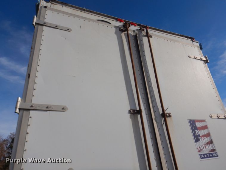 image for item DK8683 2000 Freightliner FL70  box truck