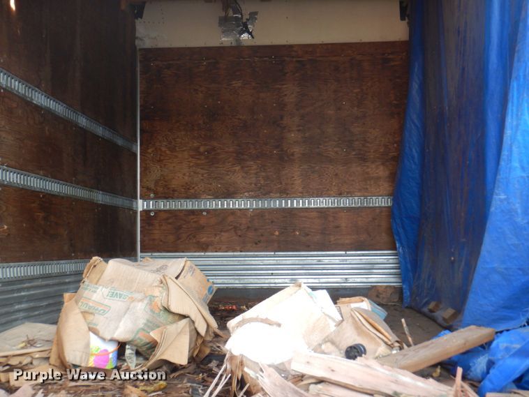 image for item DK8683 2000 Freightliner FL70  box truck