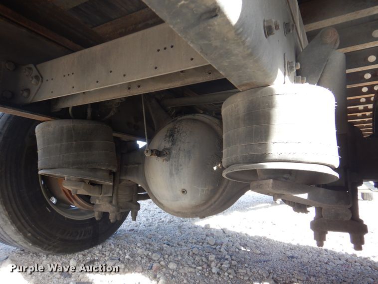 image for item DK8683 2000 Freightliner FL70  box truck