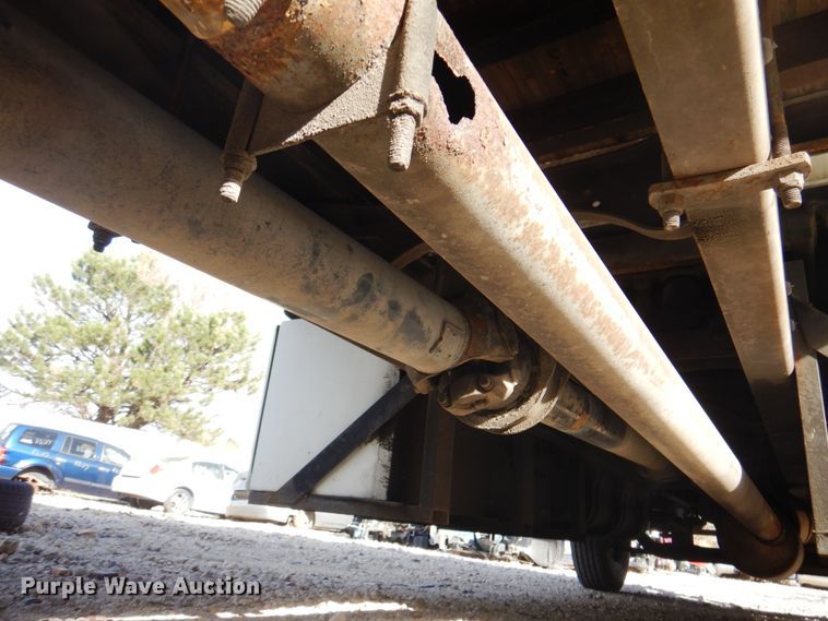 image for item DK8683 2000 Freightliner FL70  box truck