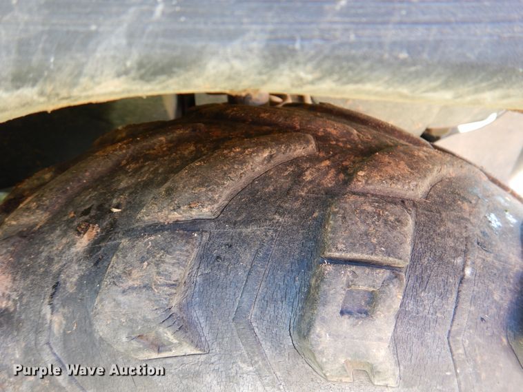 image for item DL0682 2007 Kawasaki 3010 Mule  utility vehicle