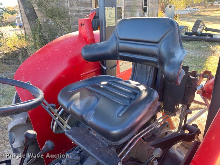 image for item DL6177 1999 Massey Ferguson 231S  tractor