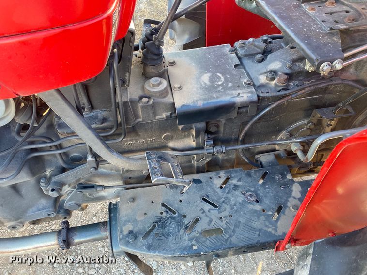 image for item DL6177 1999 Massey Ferguson 231S  tractor