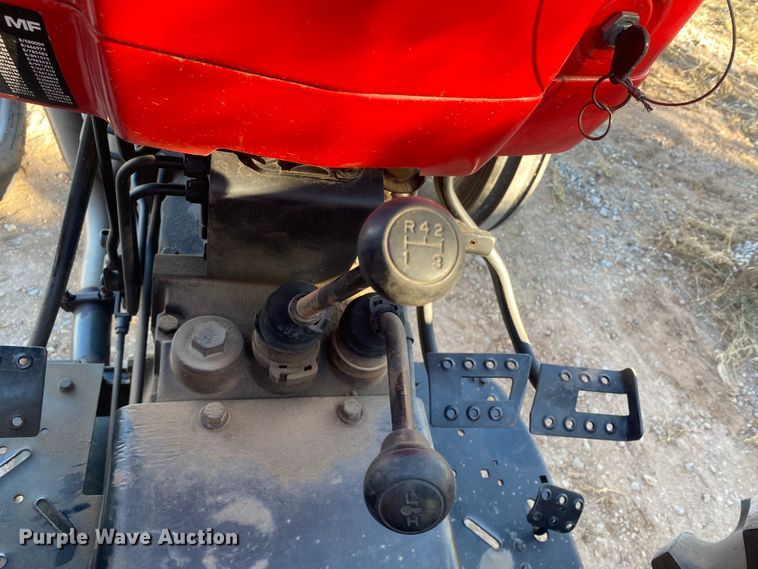 image for item DL6177 1999 Massey Ferguson 231S  tractor