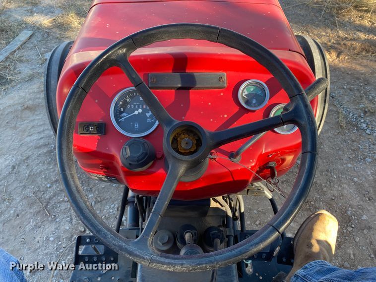 image for item DL6177 1999 Massey Ferguson 231S  tractor