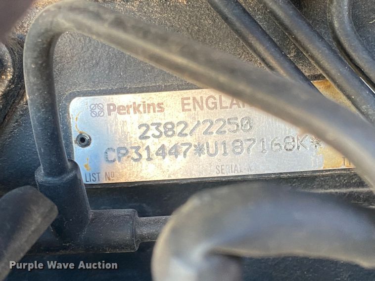 image for item DL6177 1999 Massey Ferguson 231S  tractor