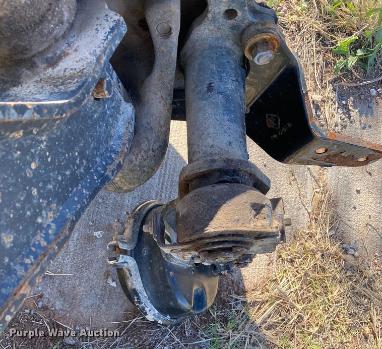 image for item DL6179 Steerable lift axle
