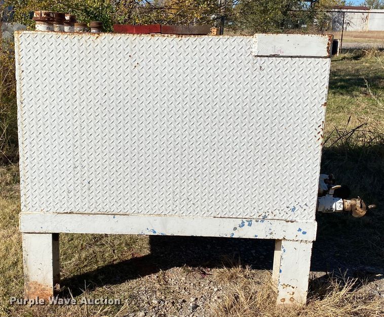 image for item DL6181 Five compartment fuel tank