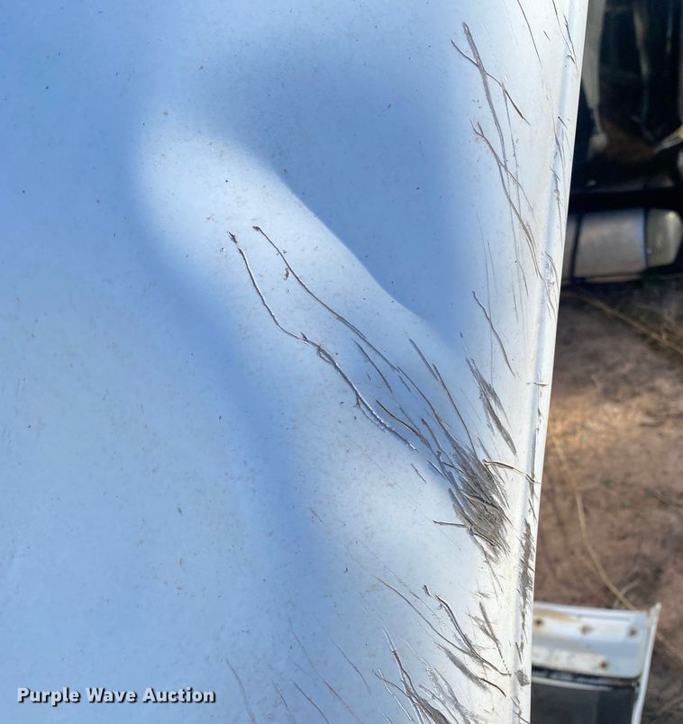 image for item DL6183 Peterbilt hood