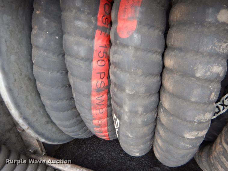 image for item DM0663 2005 International 7500  fuel truck