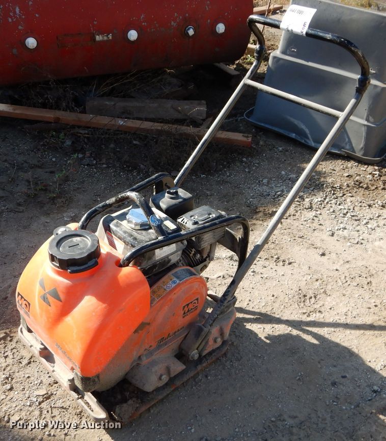 image for item DM0706 Multiquip MVC-88VTHW  plate compactor