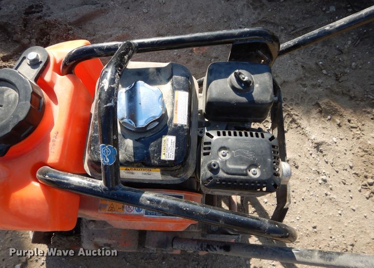 image for item DM0706 Multiquip MVC-88VTHW  plate compactor