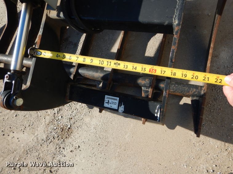 image for item DM0708 Tomahawk  72"W skid steer grapple bucket