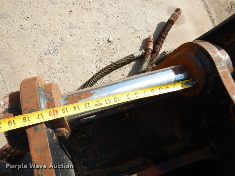 image for item DM0710 (2) excavator attachments